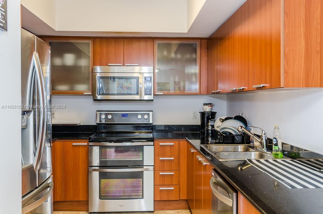 16699 Collins Ave # 3506