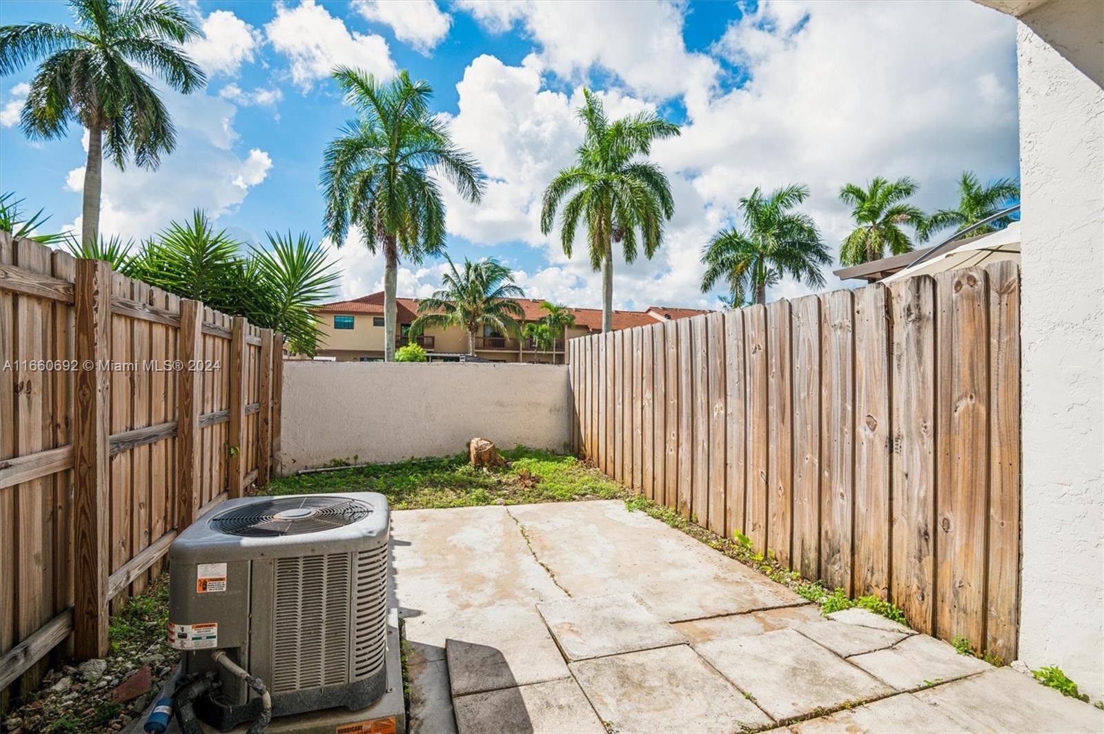 13270 SW 58th Ter # 5 Unit: 9-5
