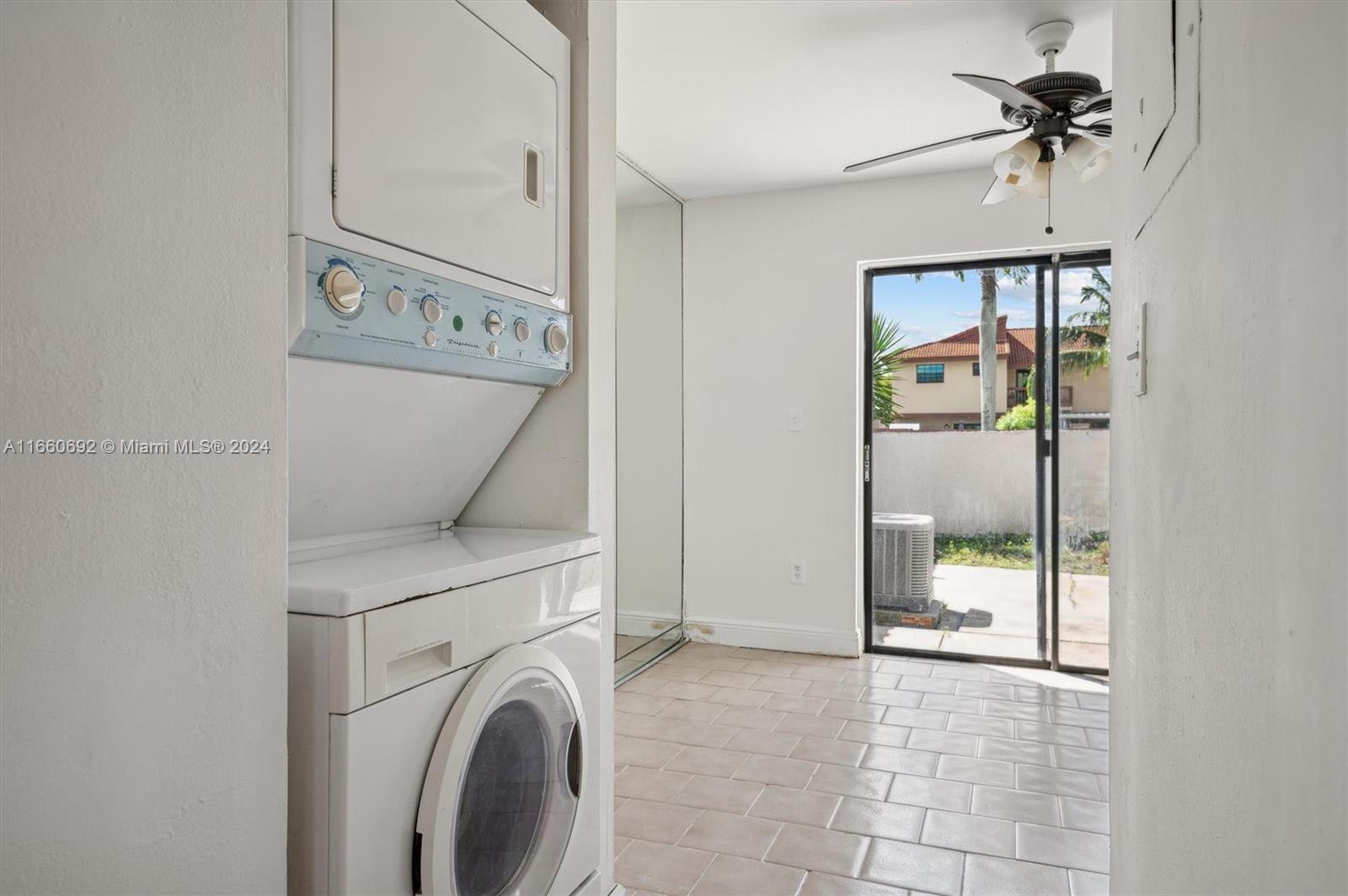 13270 SW 58th Ter # 5 Unit: 9-5