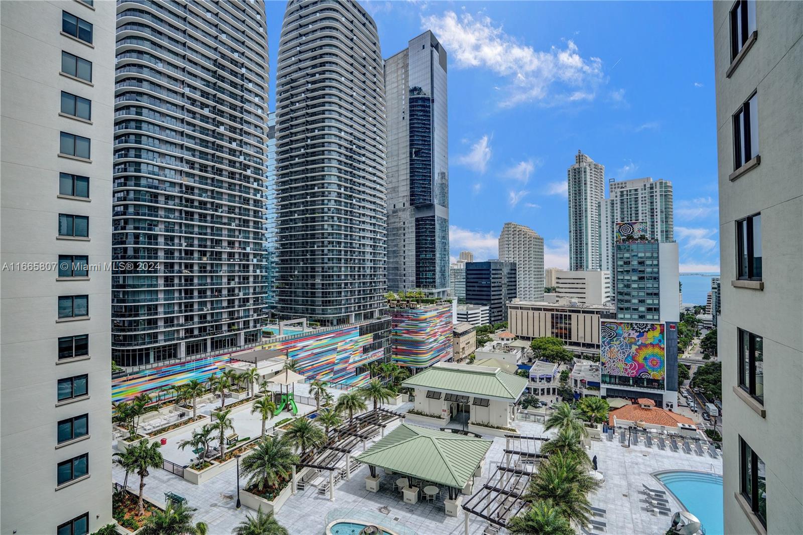 999 SW 1st Ave # 1807
