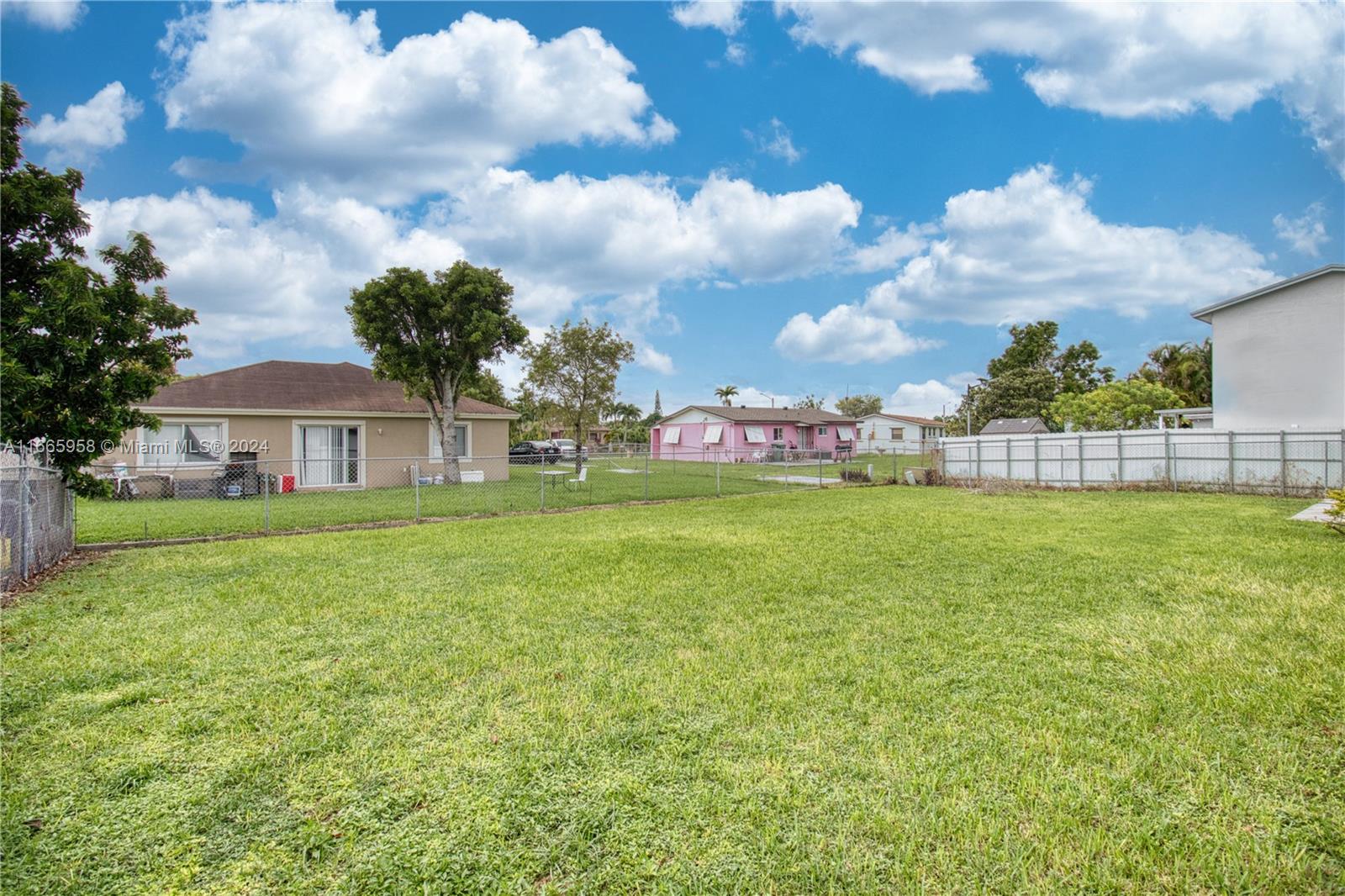 11450 SW 224th St