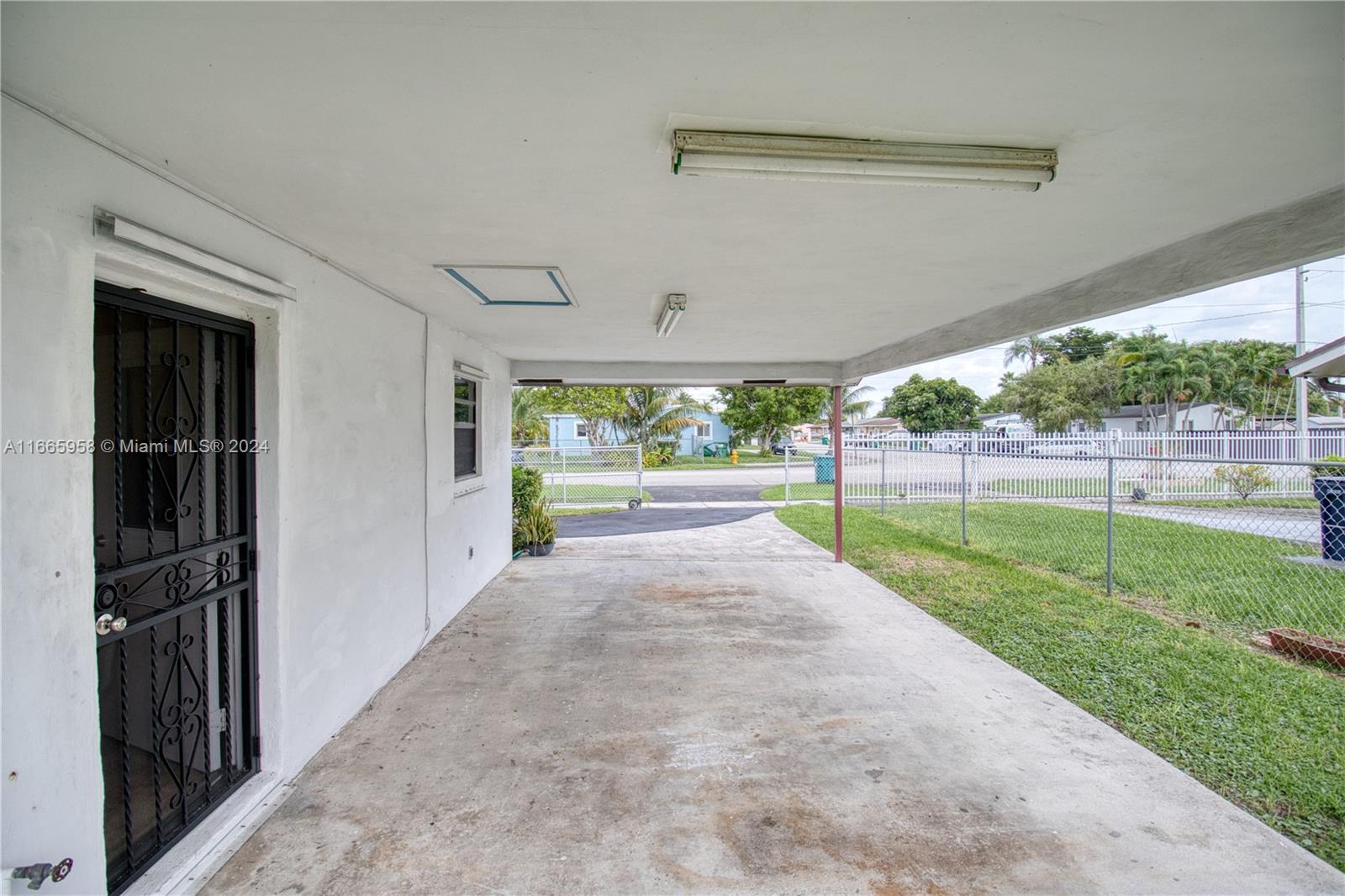 11450 SW 224th St