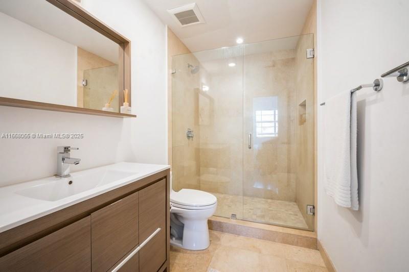21216 Harbor Way # 15 Unit: 153-15