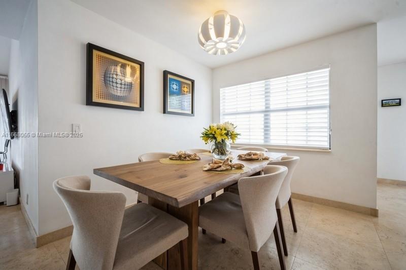 21216 Harbor Way # 15 Unit: 153-15