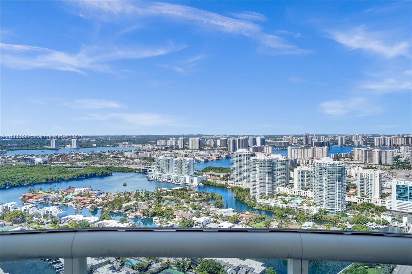 15901 Collins Ave # 4206