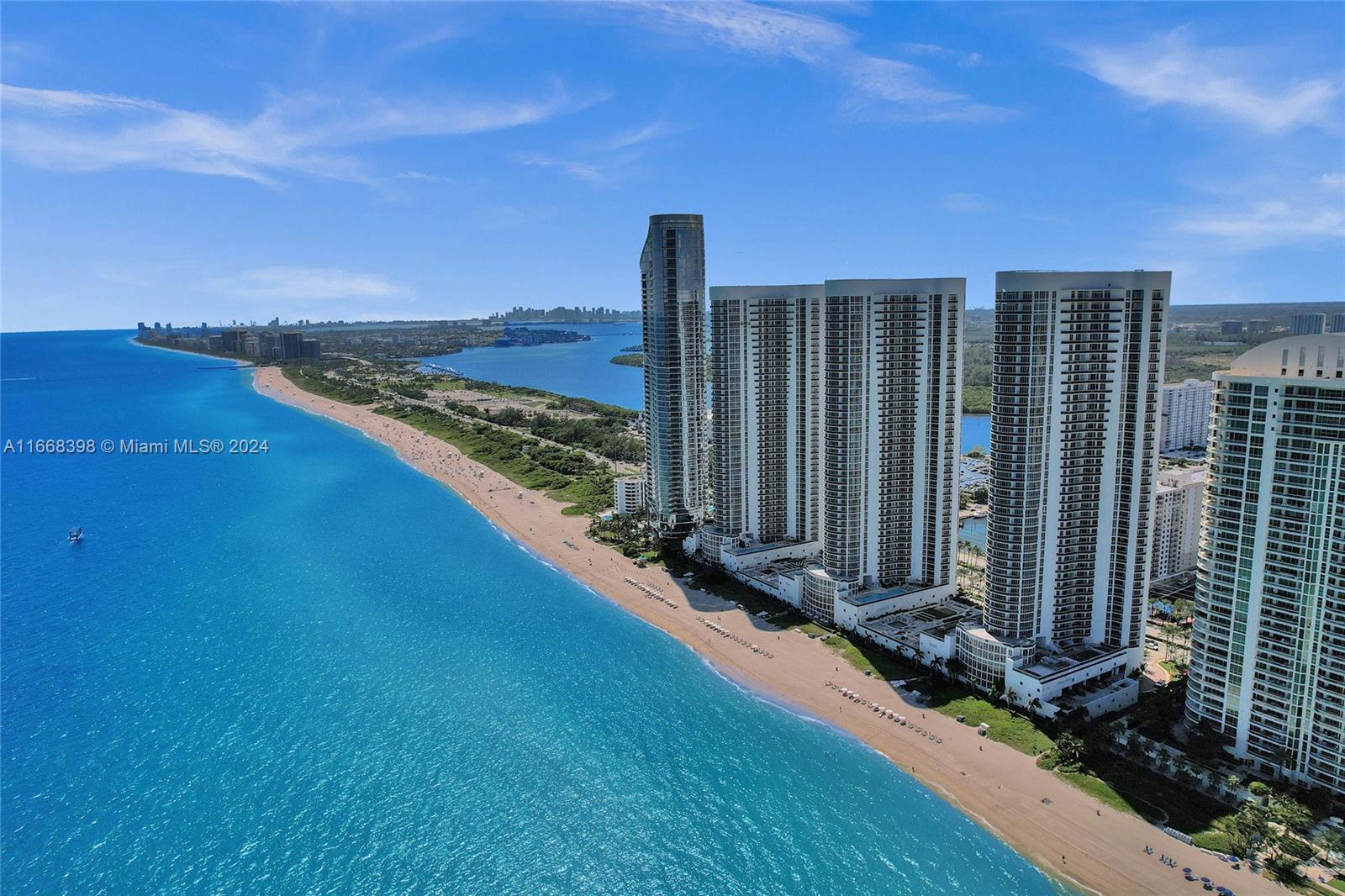 15901 Collins Ave # 4206