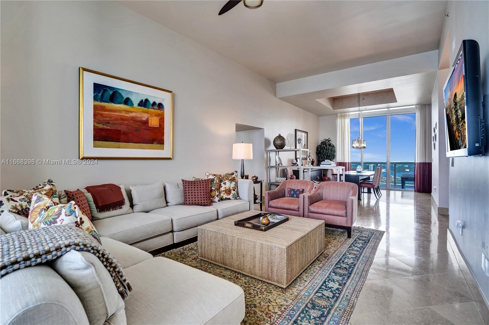 15901 Collins Ave # 4206