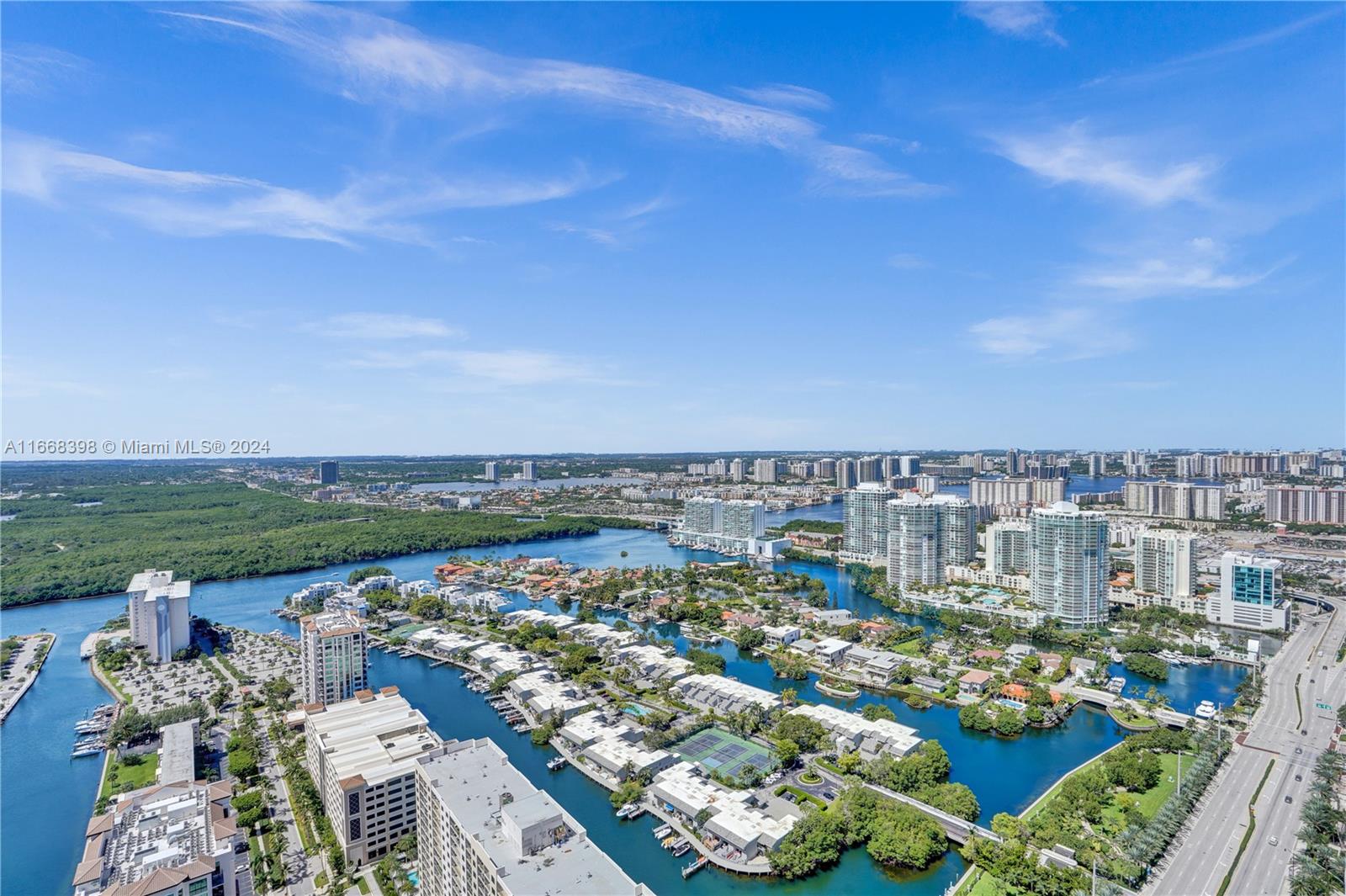 15901 Collins Ave # 4206