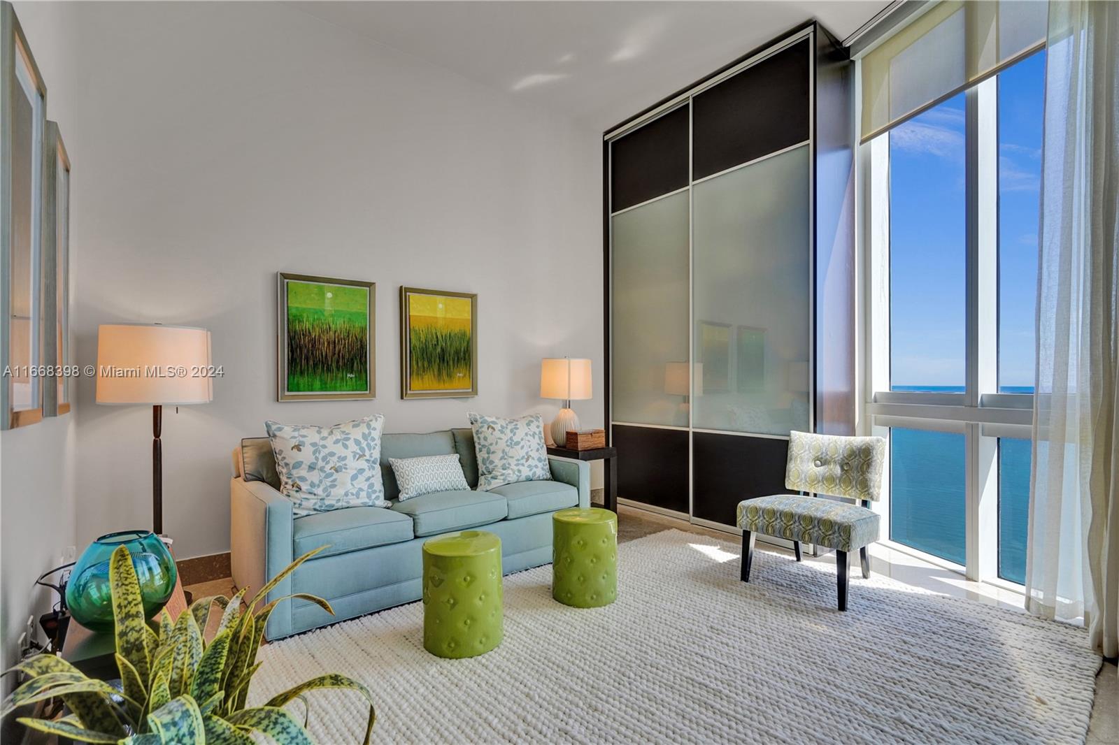 15901 Collins Ave # 4206