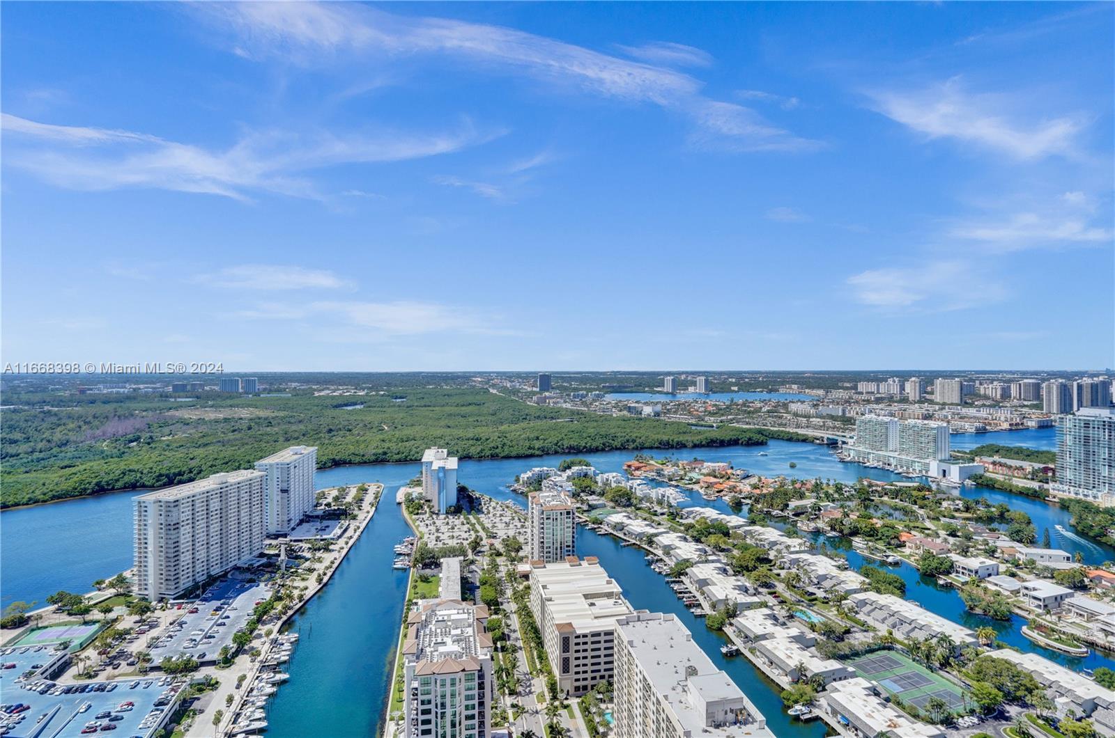 15901 Collins Ave # 4206