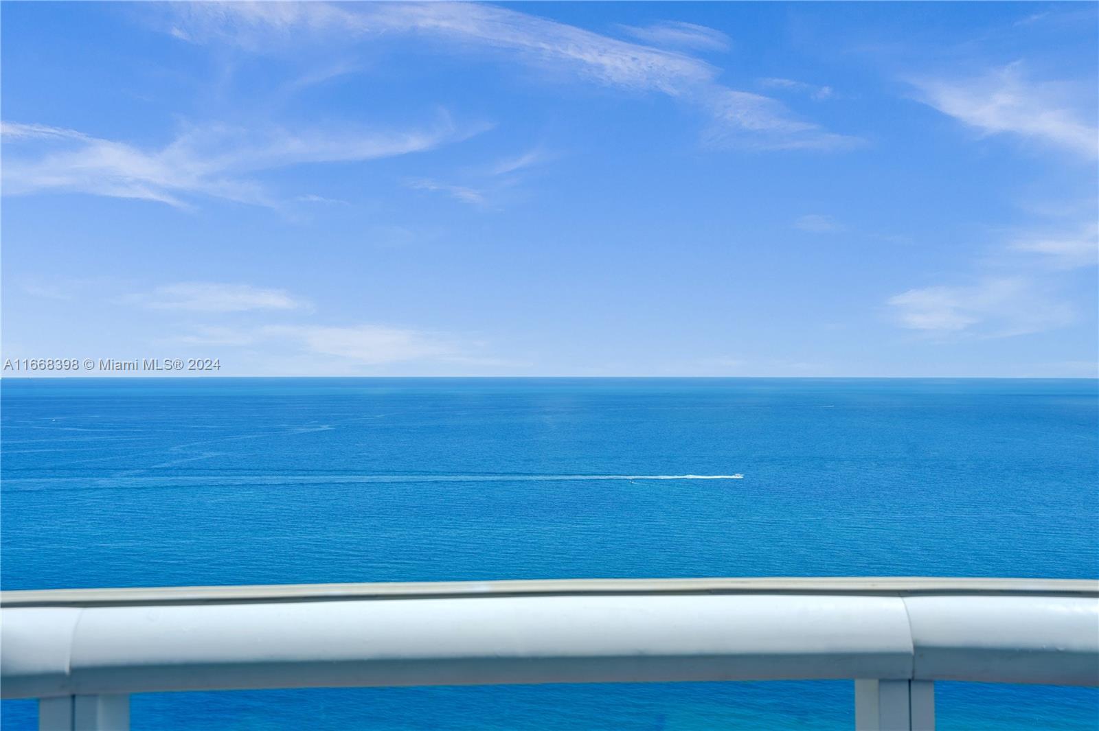 15901 Collins Ave # 4206