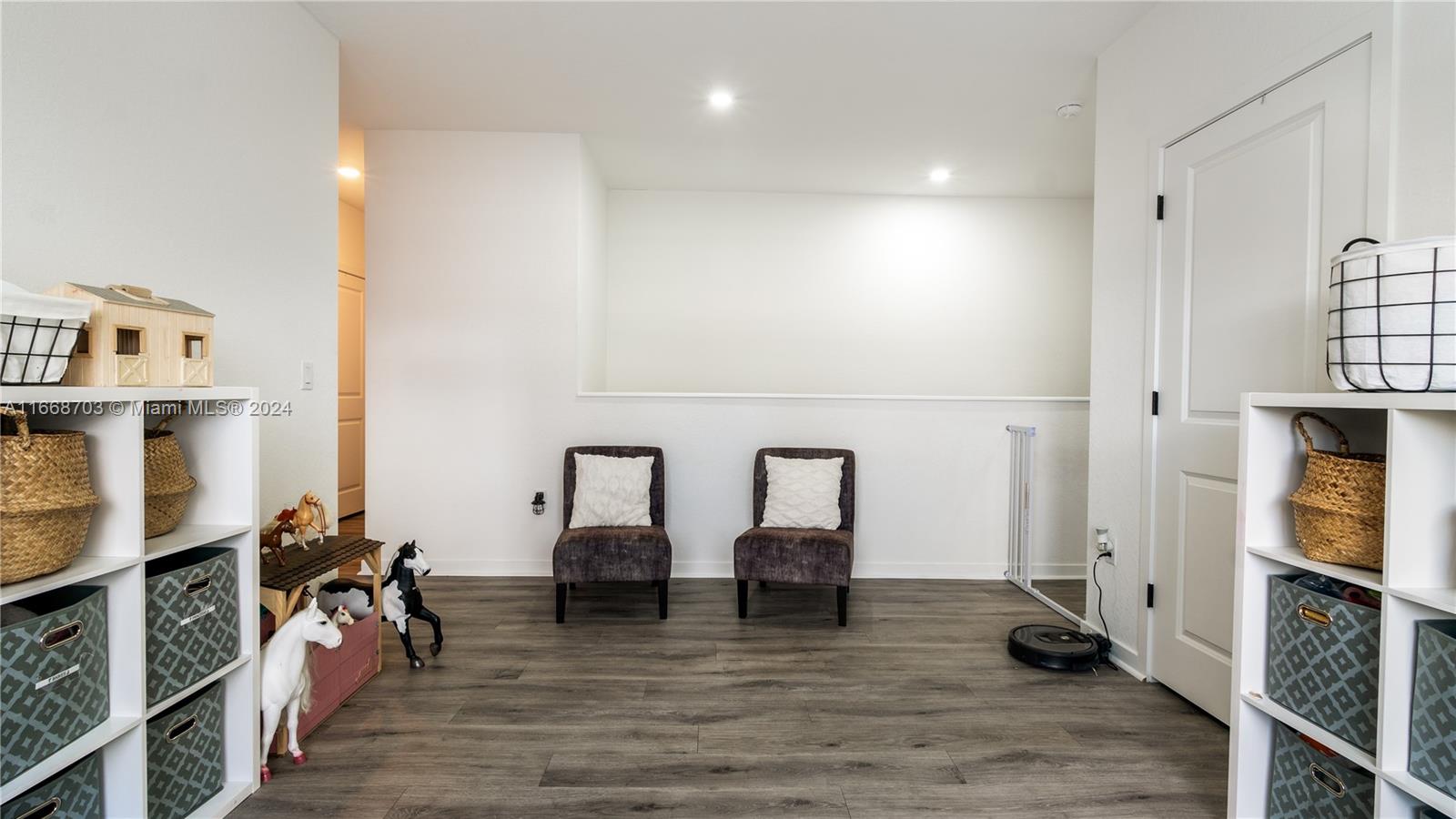 1188 NW 208th St