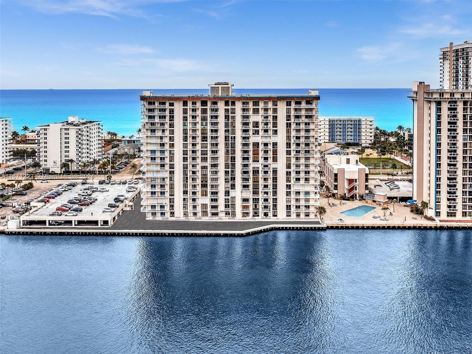 1500 S Ocean Dr # 11B