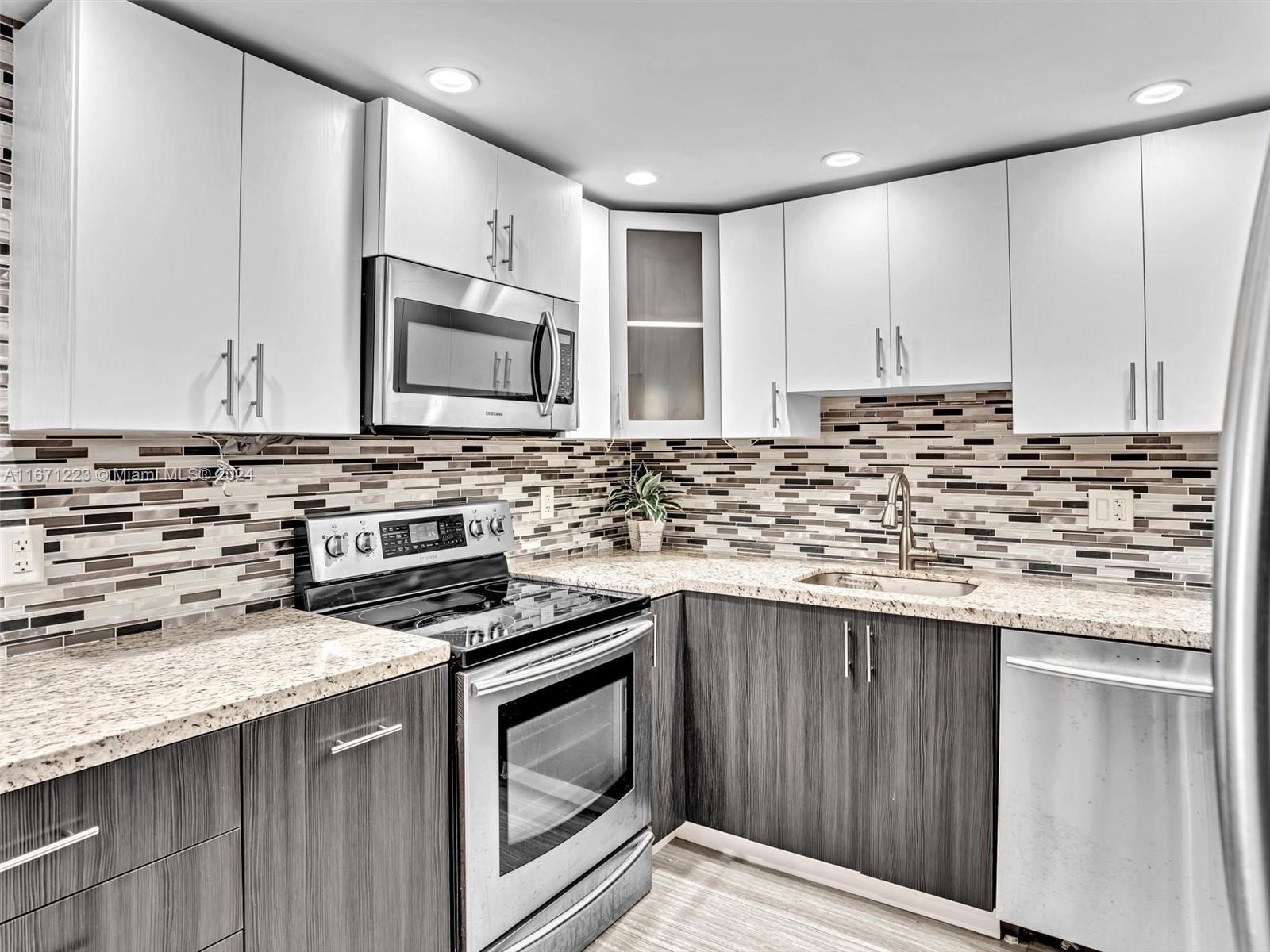 1500 S Ocean Dr # 11B