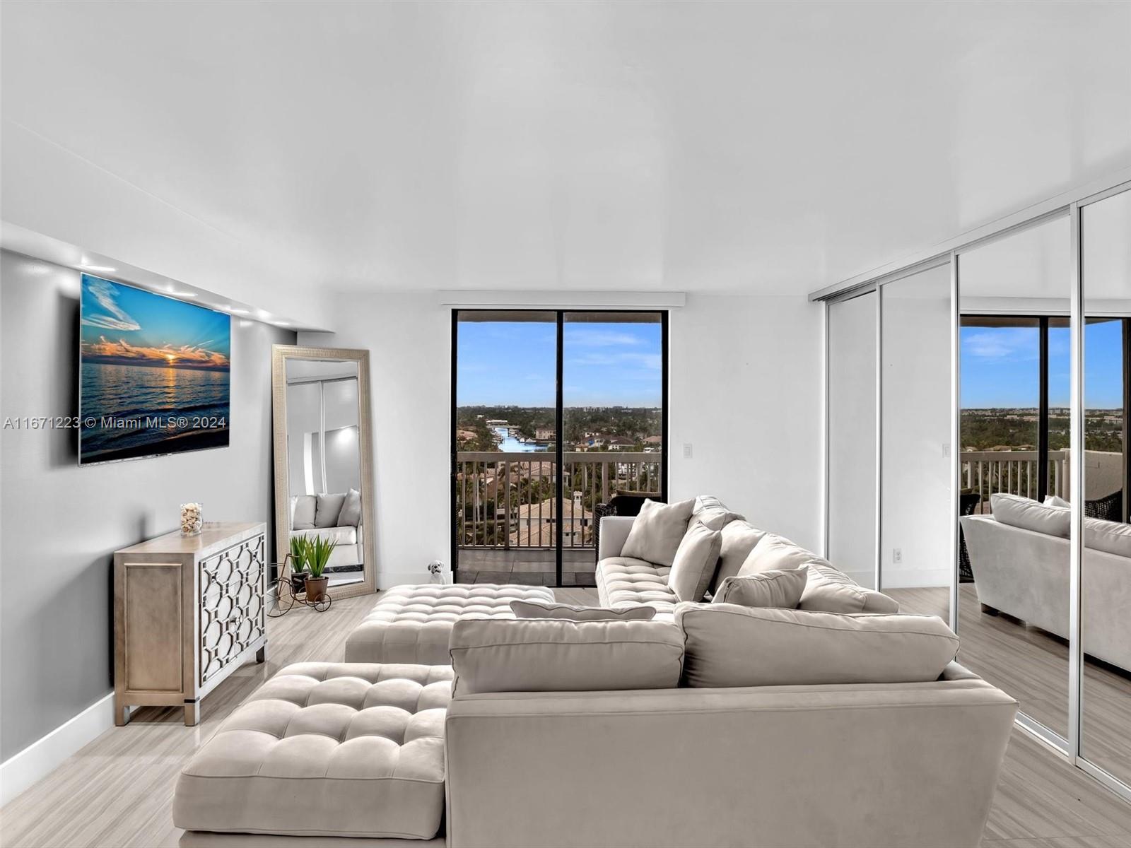 1500 S Ocean Dr # 11B