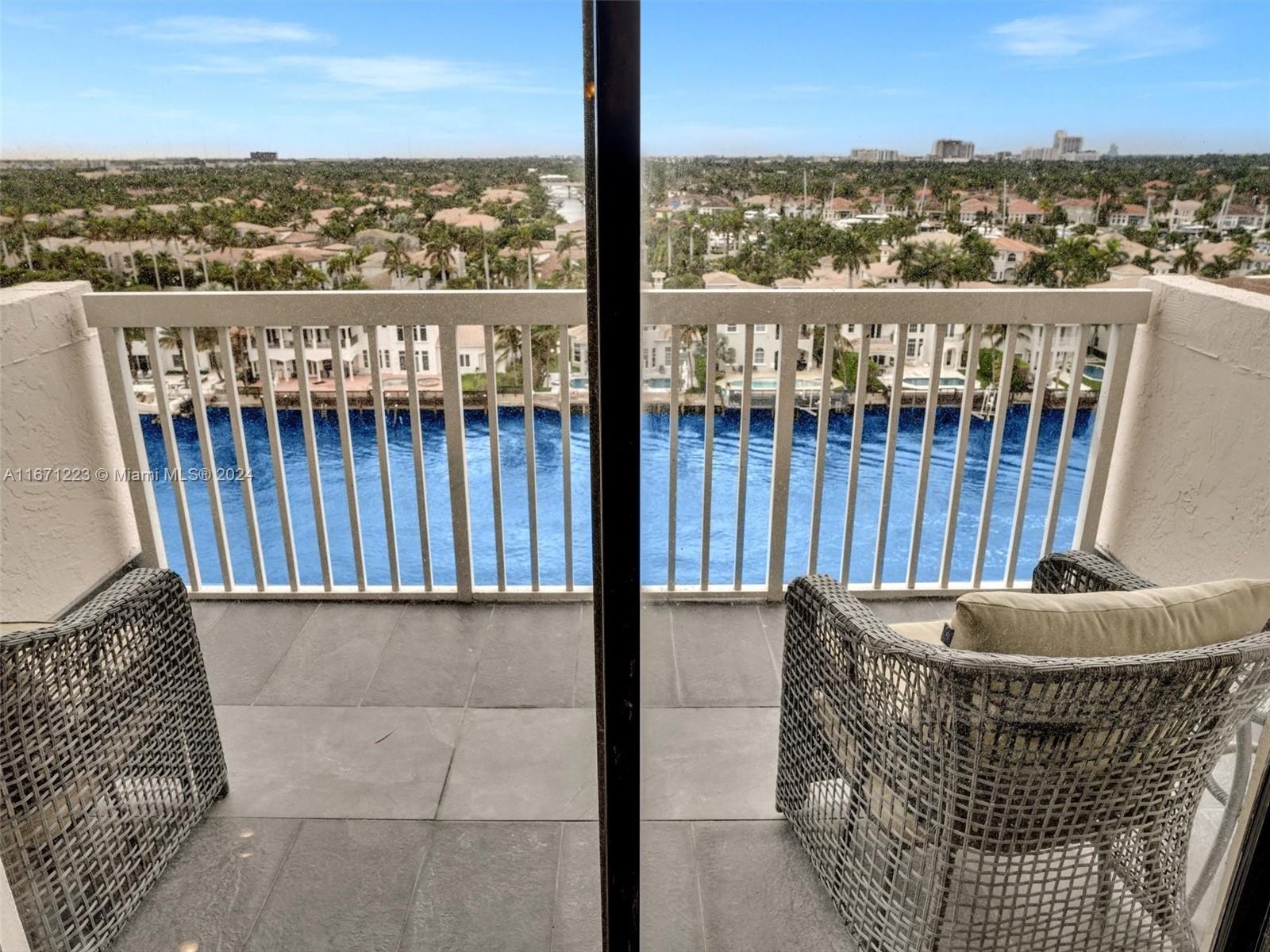 1500 S Ocean Dr # 11B