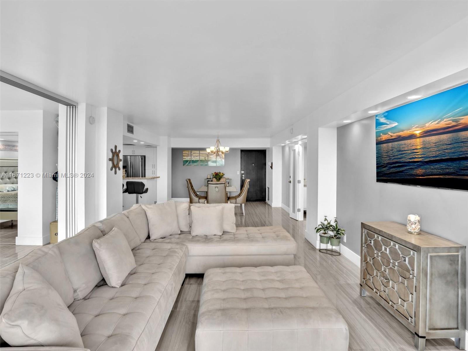 1500 S Ocean Dr # 11B
