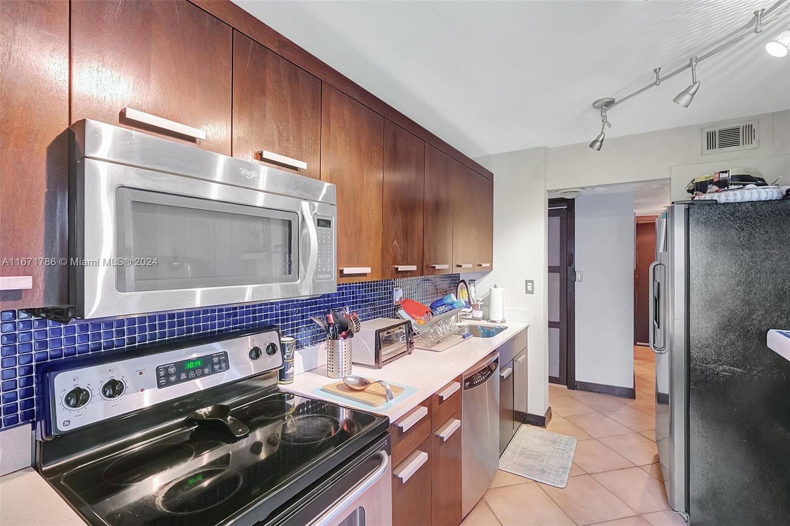1300 Alton Rd # 5C