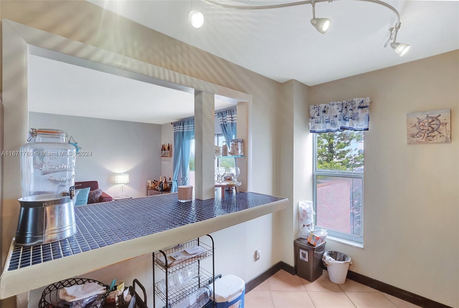 1300 Alton Rd # 5C