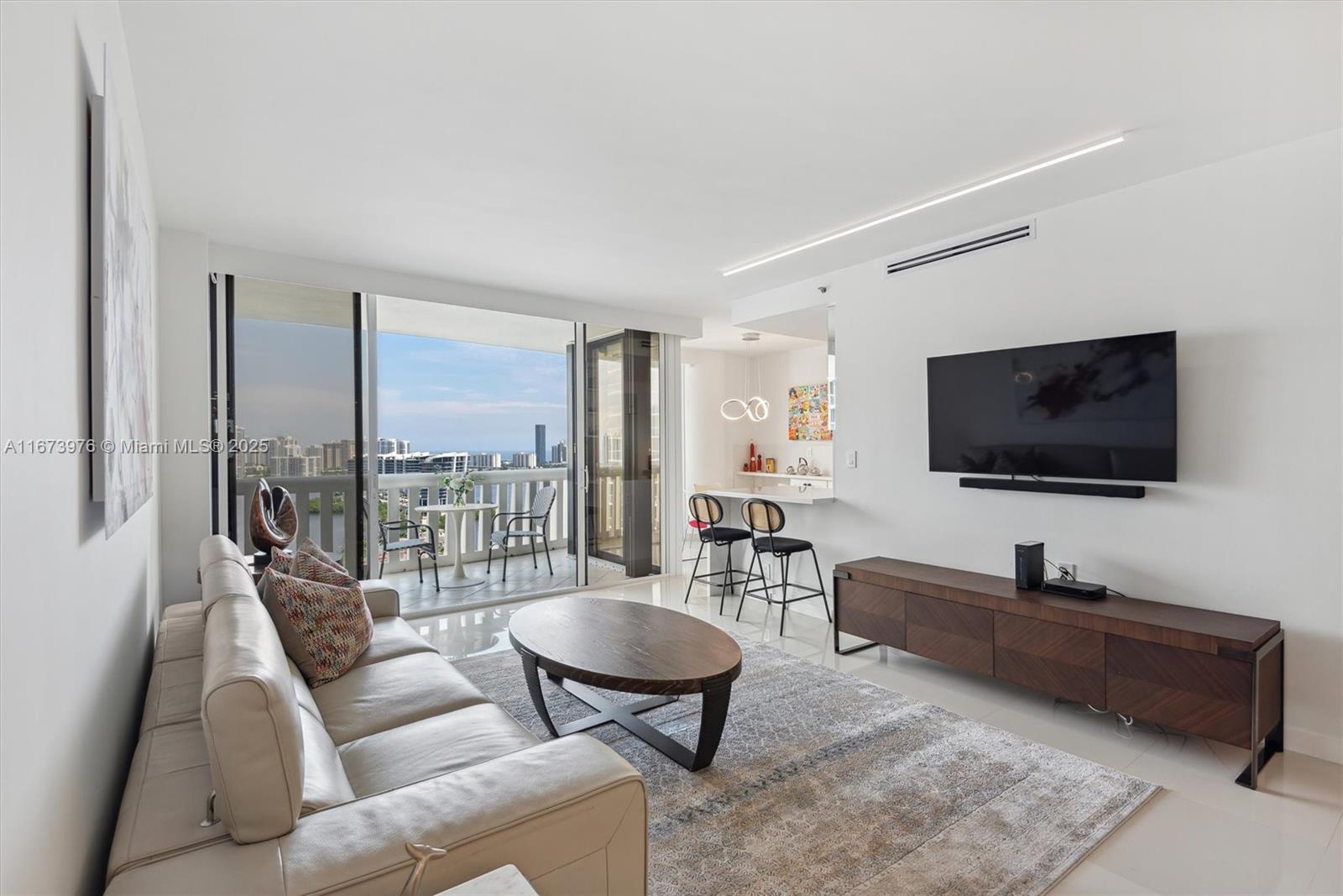 3000 Island Blvd # 2404