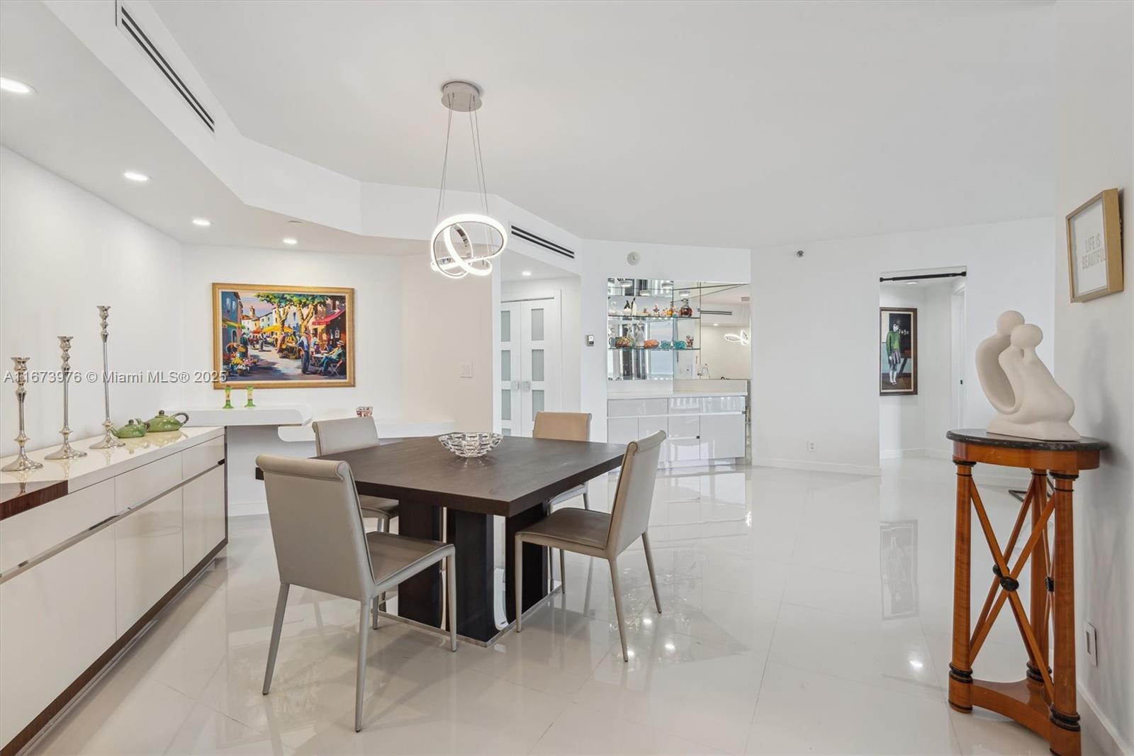 3000 Island Blvd # 2404
