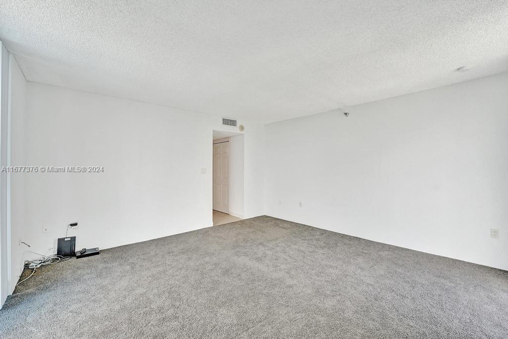 20505 E Country Club Dr # 938