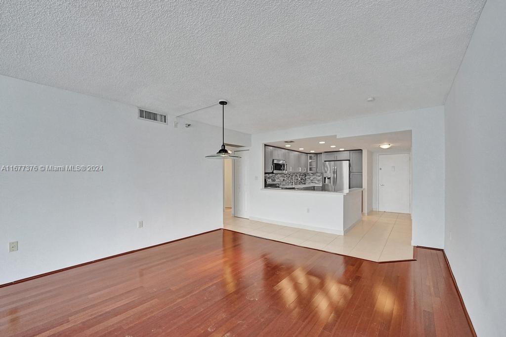 20505 E Country Club Dr # 938