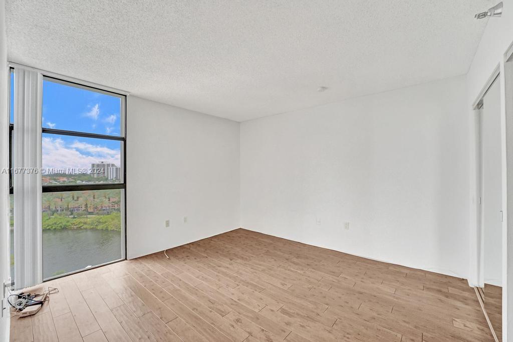 20505 E Country Club Dr # 938