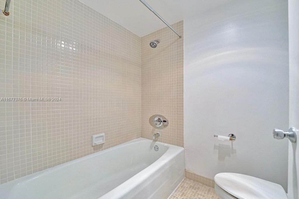 20505 E Country Club Dr # 938