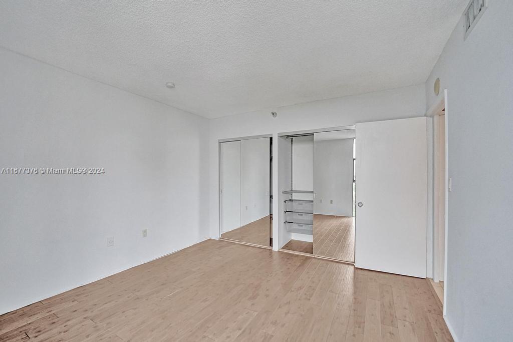 20505 E Country Club Dr # 938