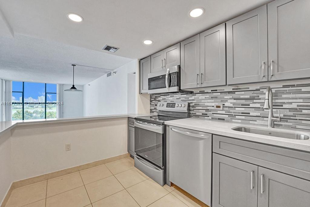 20505 E Country Club Dr # 938