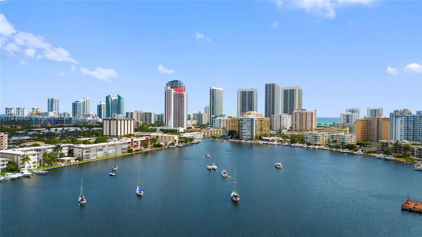 437 Golden Isles Dr # 9J
