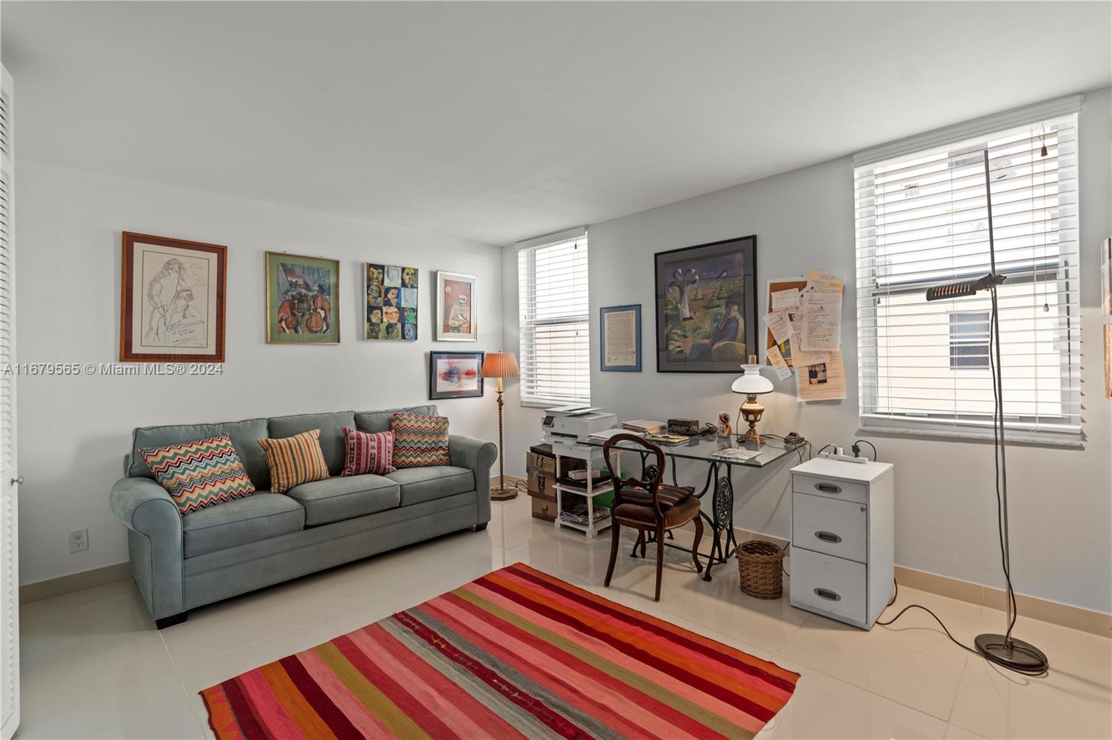 437 Golden Isles Dr # 9J