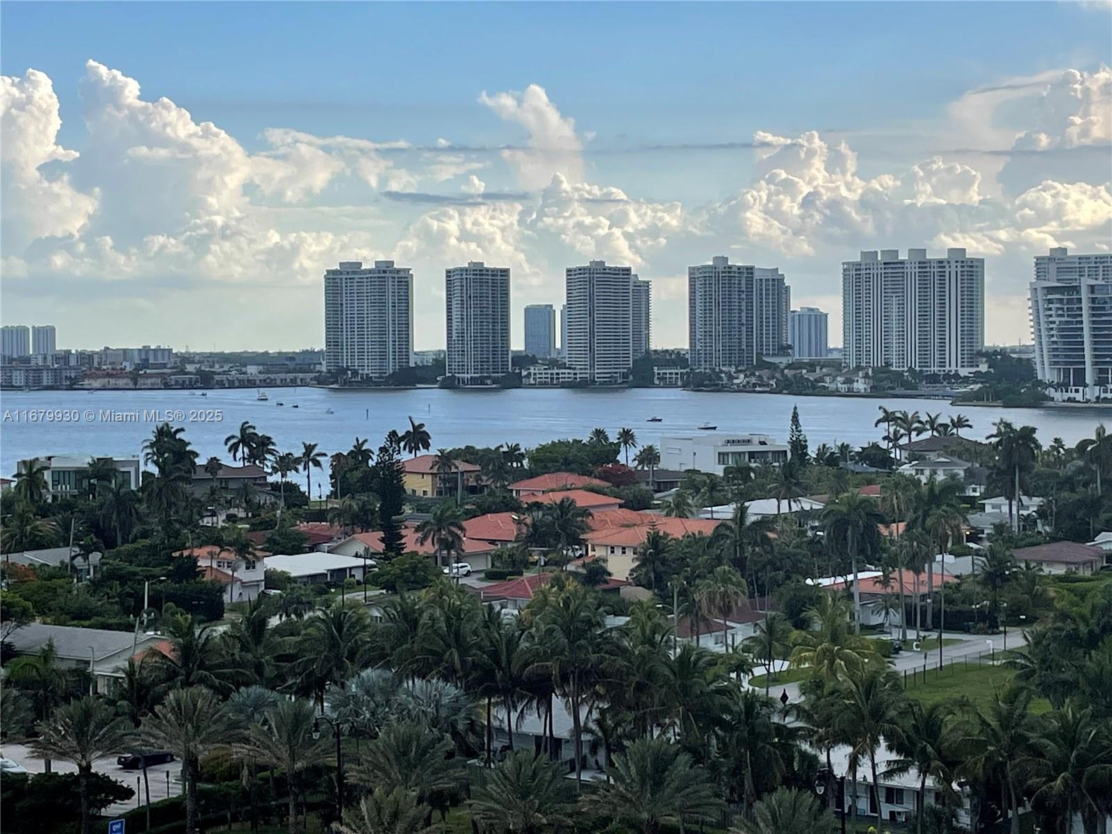 18911 Collins Ave # 1104