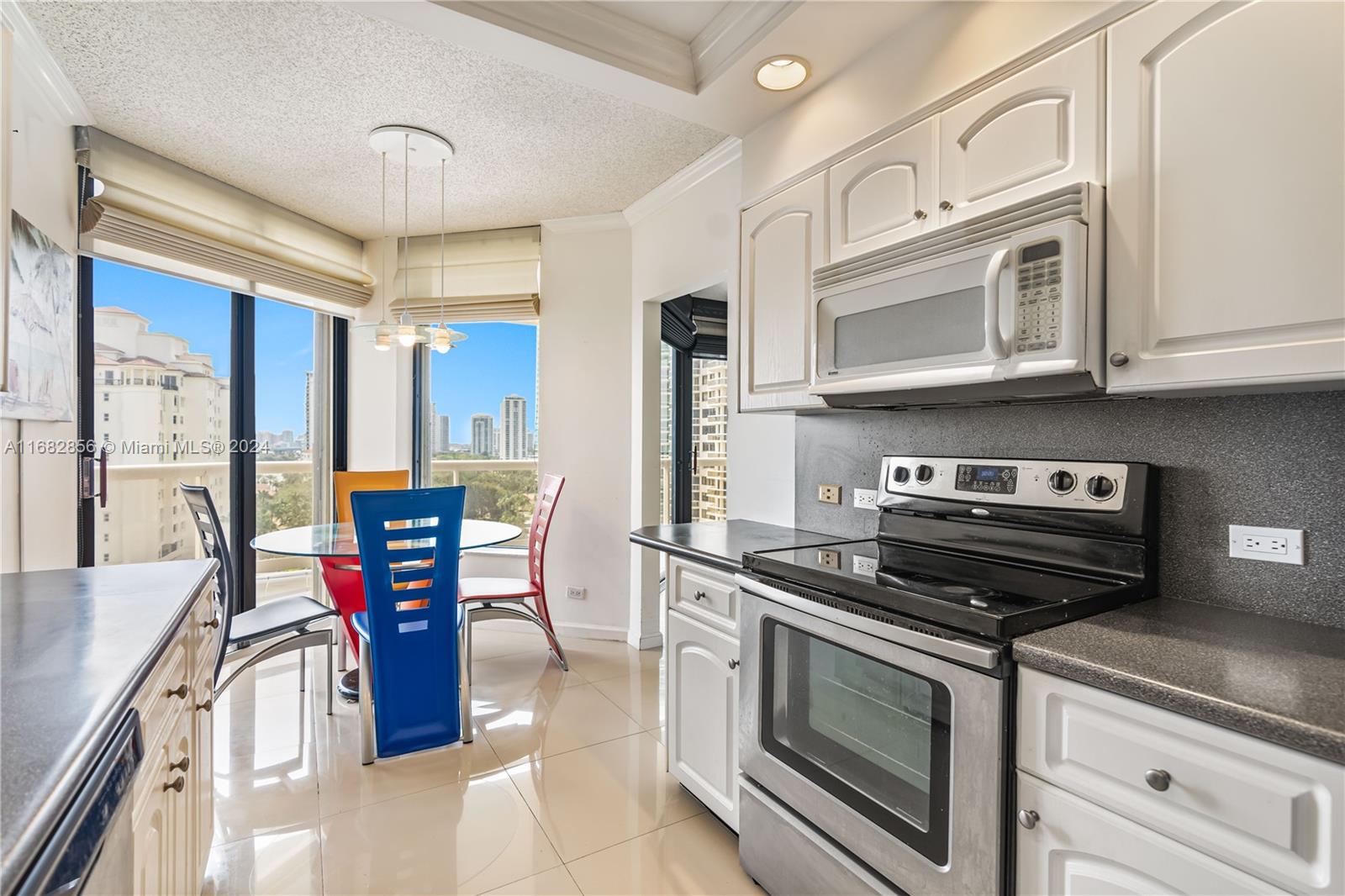 20191 E Country Club Dr # 1109