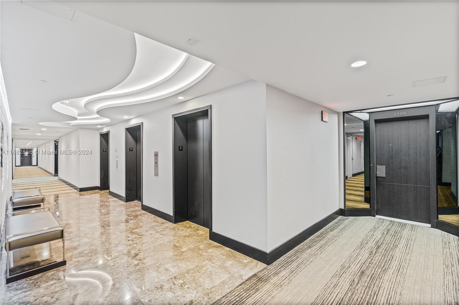 20191 E Country Club Dr # 1109