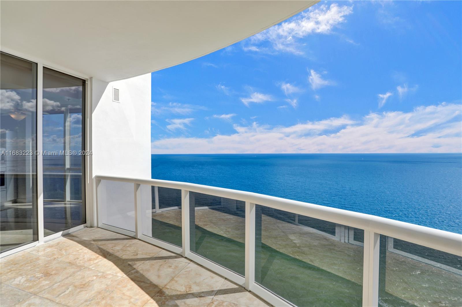 18201 Collins Ave # 4509