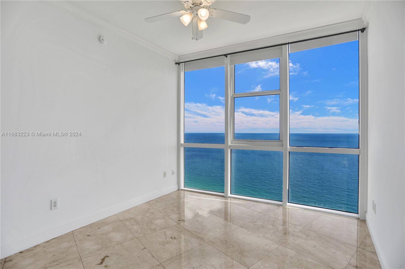 18201 Collins Ave # 4509