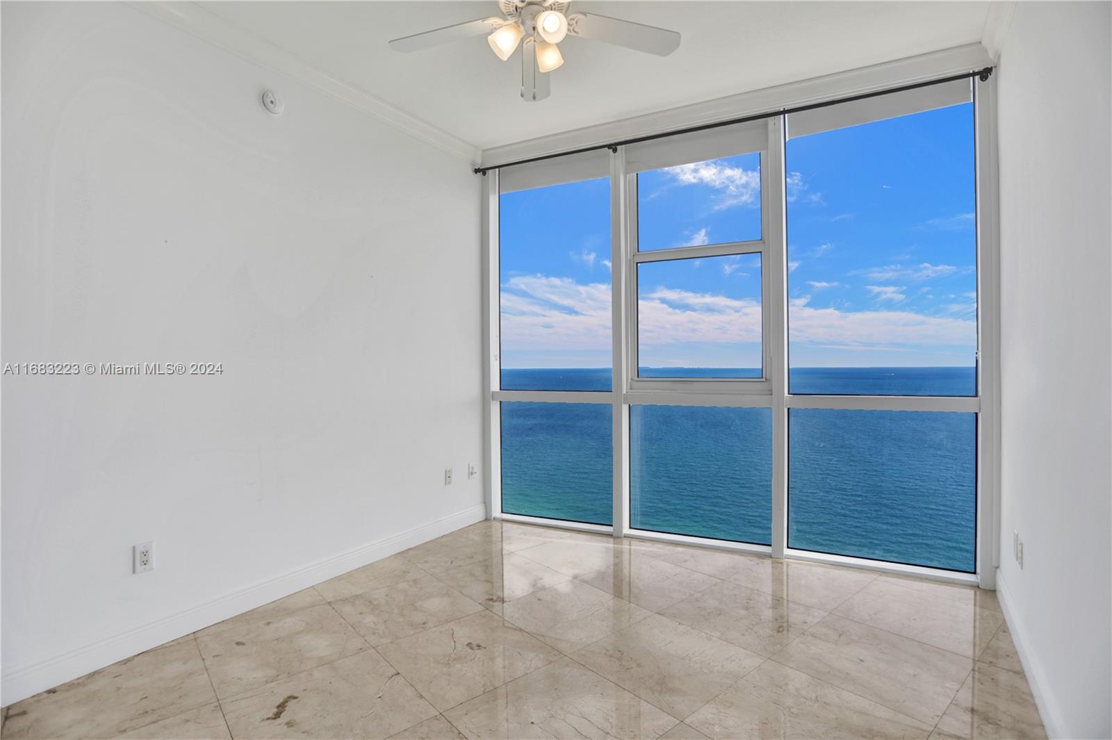 18201 Collins Ave # 4509