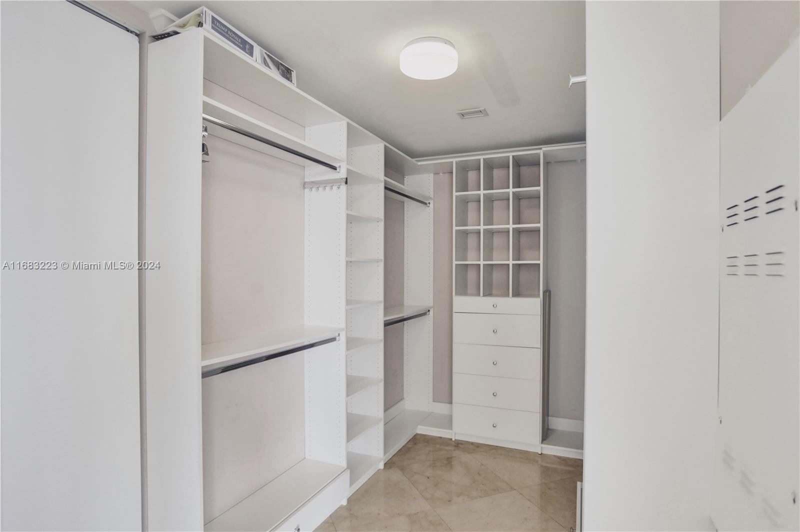 18201 Collins Ave # 4509
