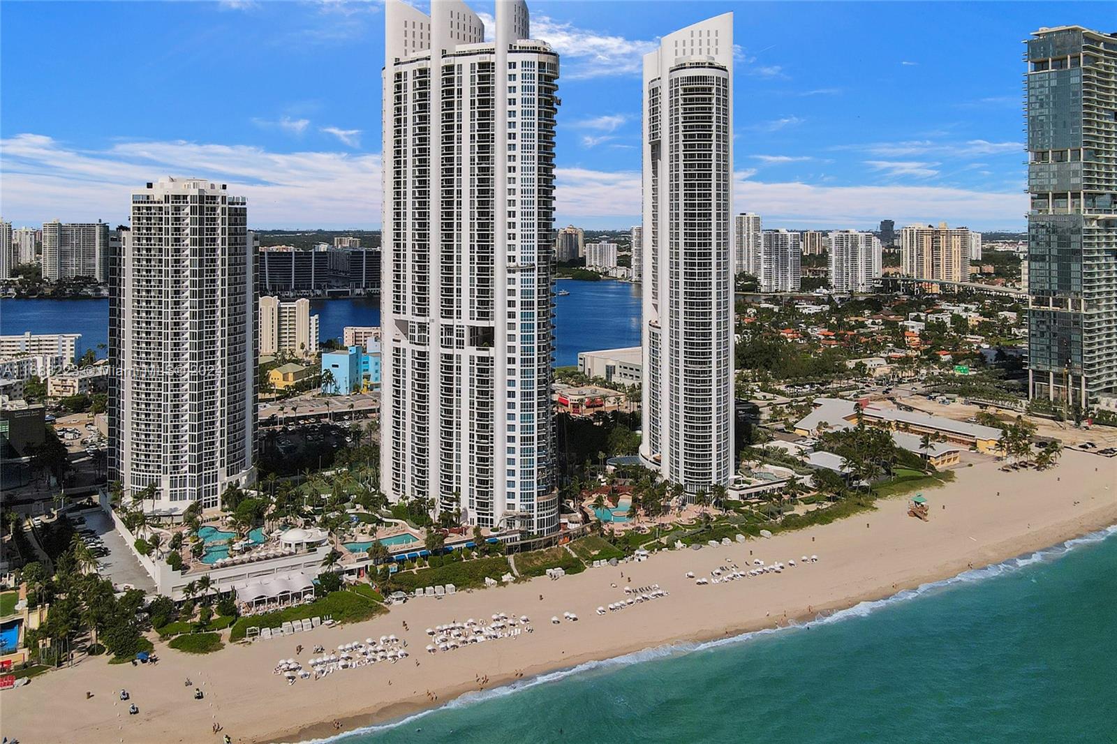 18201 Collins Ave # 4509