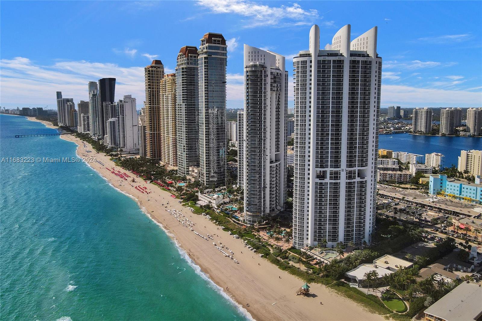18201 Collins Ave # 4509
