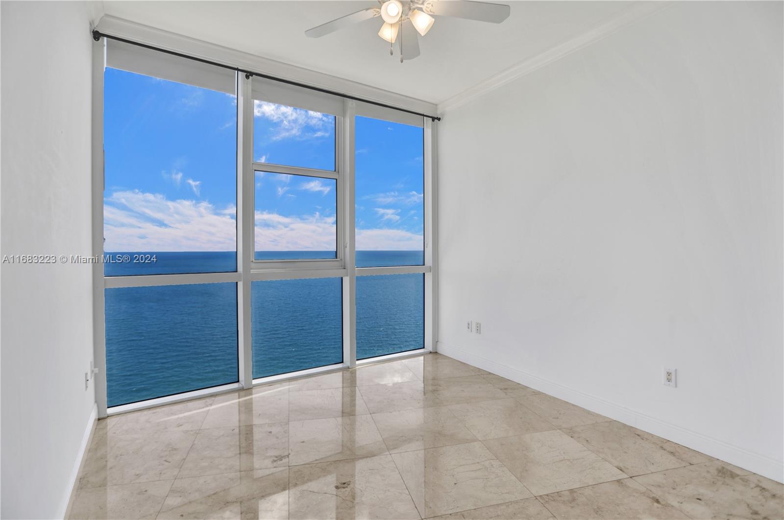 18201 Collins Ave # 4509