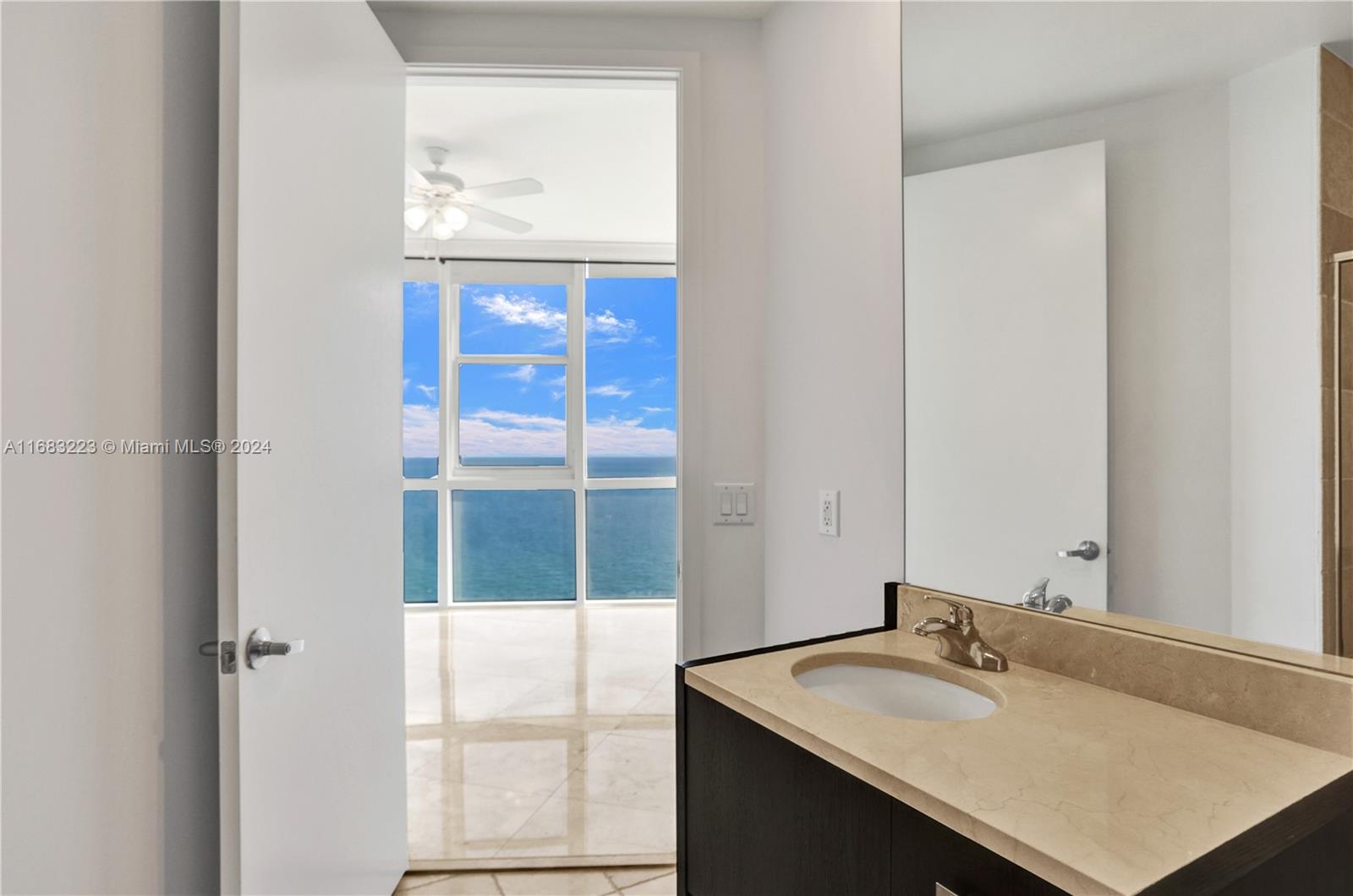 18201 Collins Ave # 4509