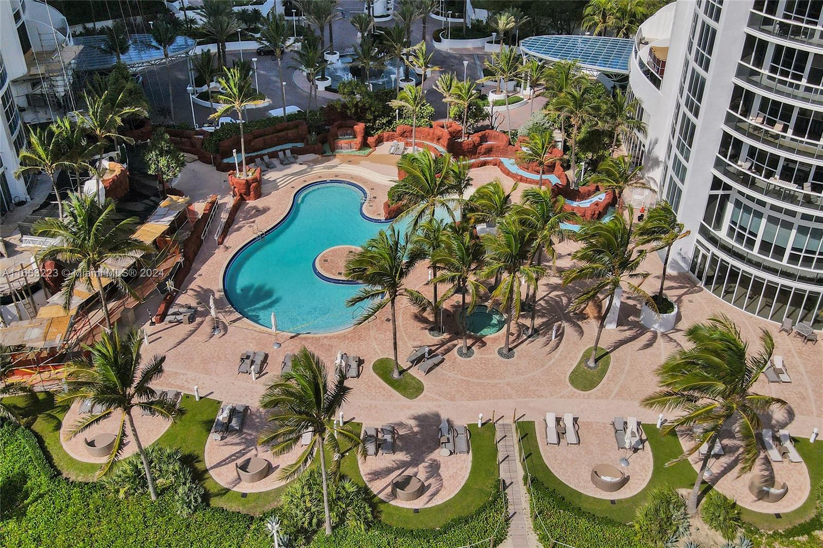 18201 Collins Ave # 4509
