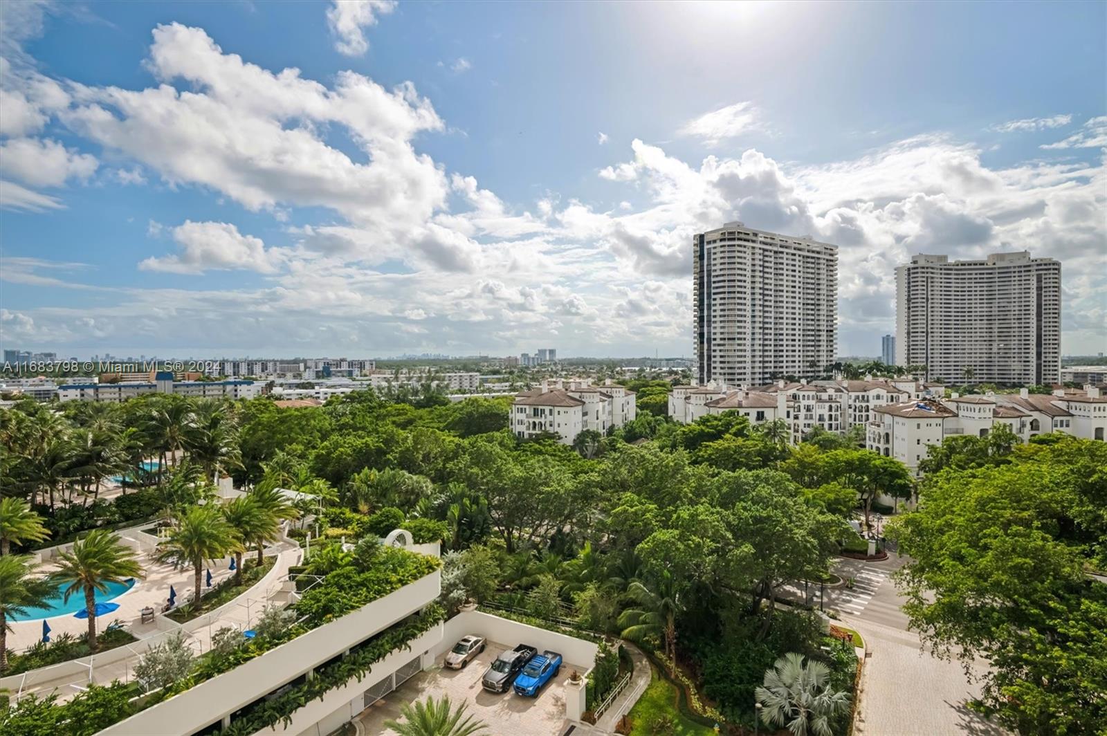 3000 Island Blvd # 1003