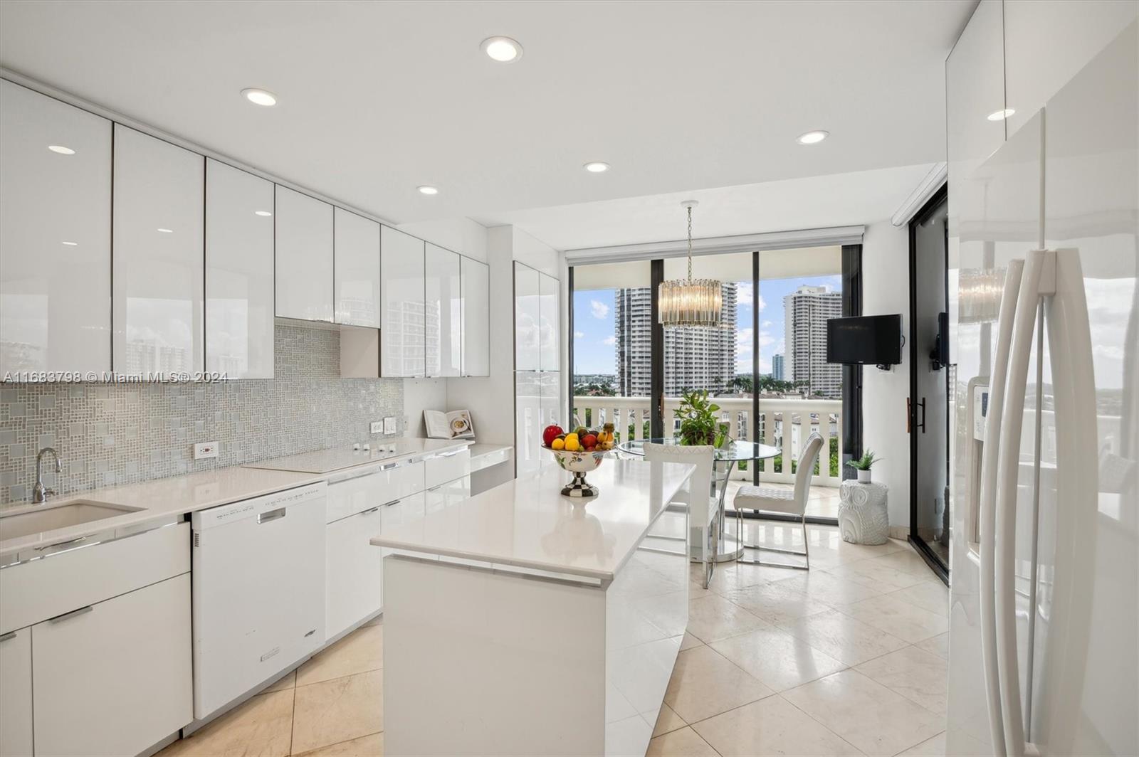 3000 Island Blvd # 1003