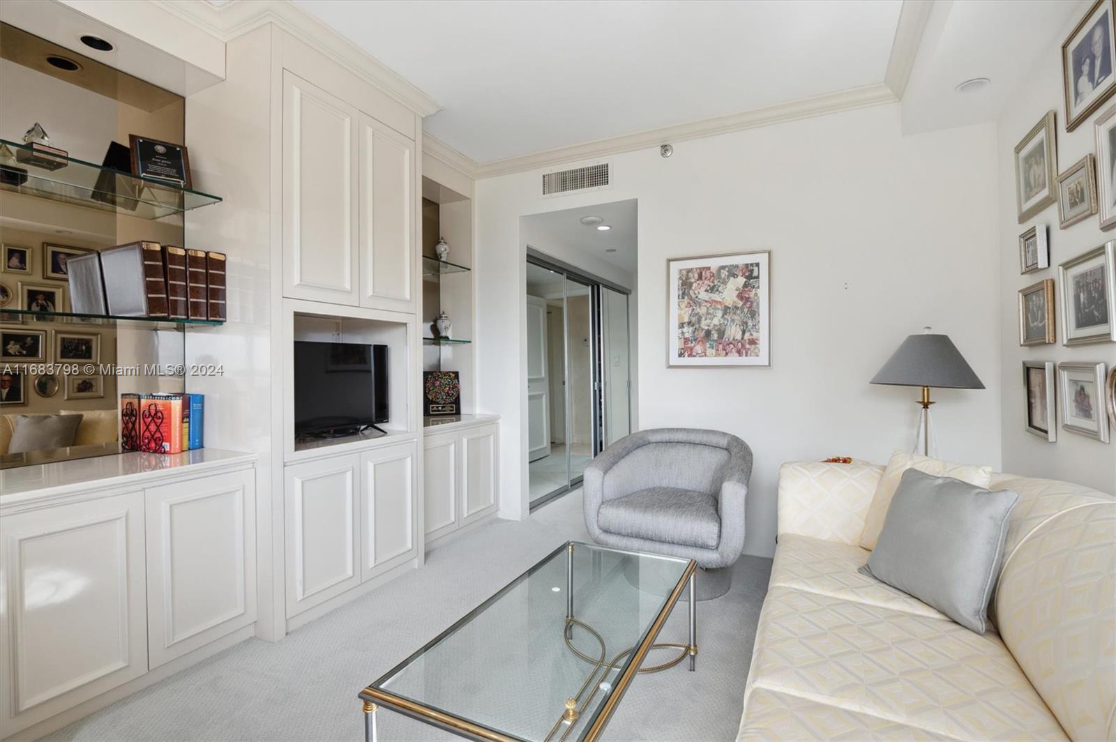 3000 Island Blvd # 1003