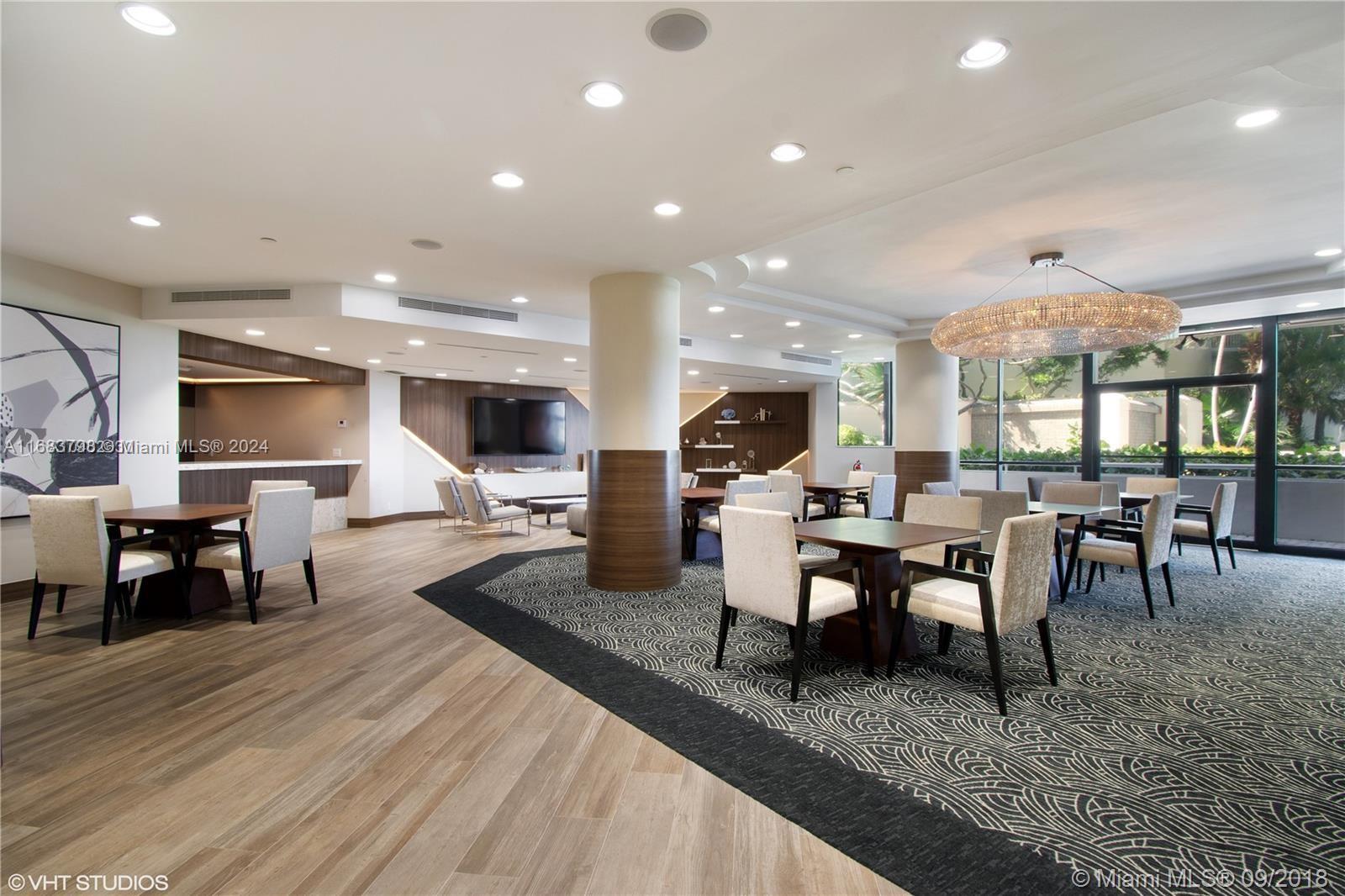 3000 Island Blvd # 1003
