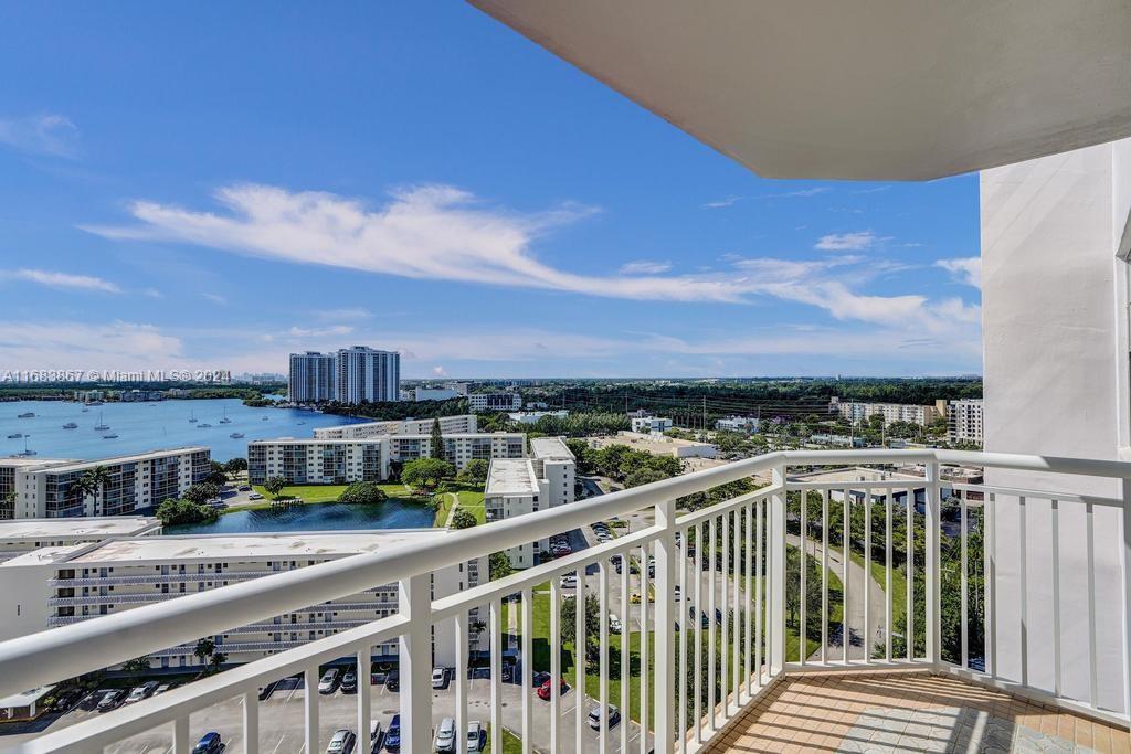 18011 Biscayne Blvd # 1705